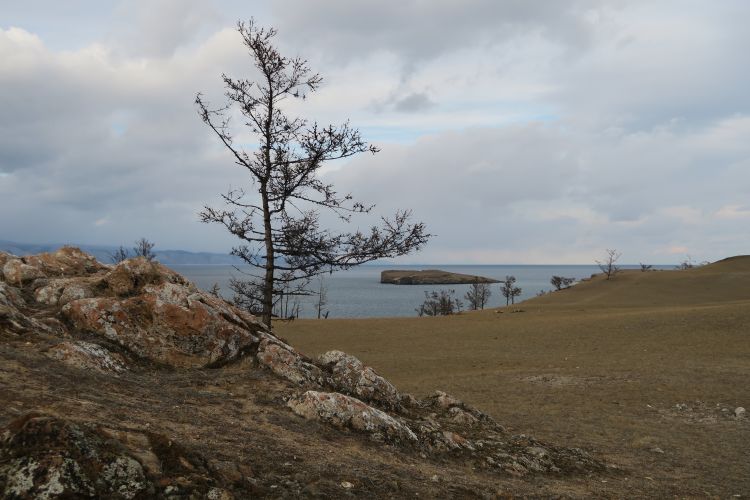 Baikalsee kleine Insel