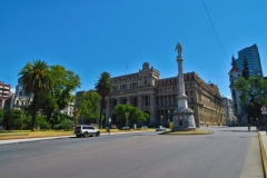 Tribunales Plaza