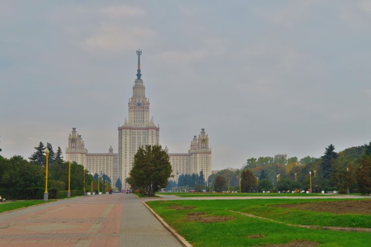 Lomonossow-Universitaet-Park