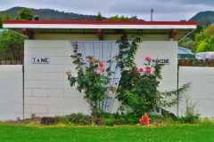 Torere-oeffentiche-Toiletten-Maori