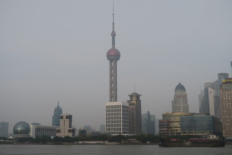 Skyline Pudong von Huangpu Jiang